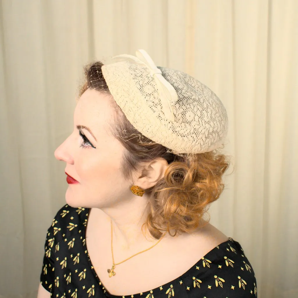 1950s Off White Lace & Bow Hat