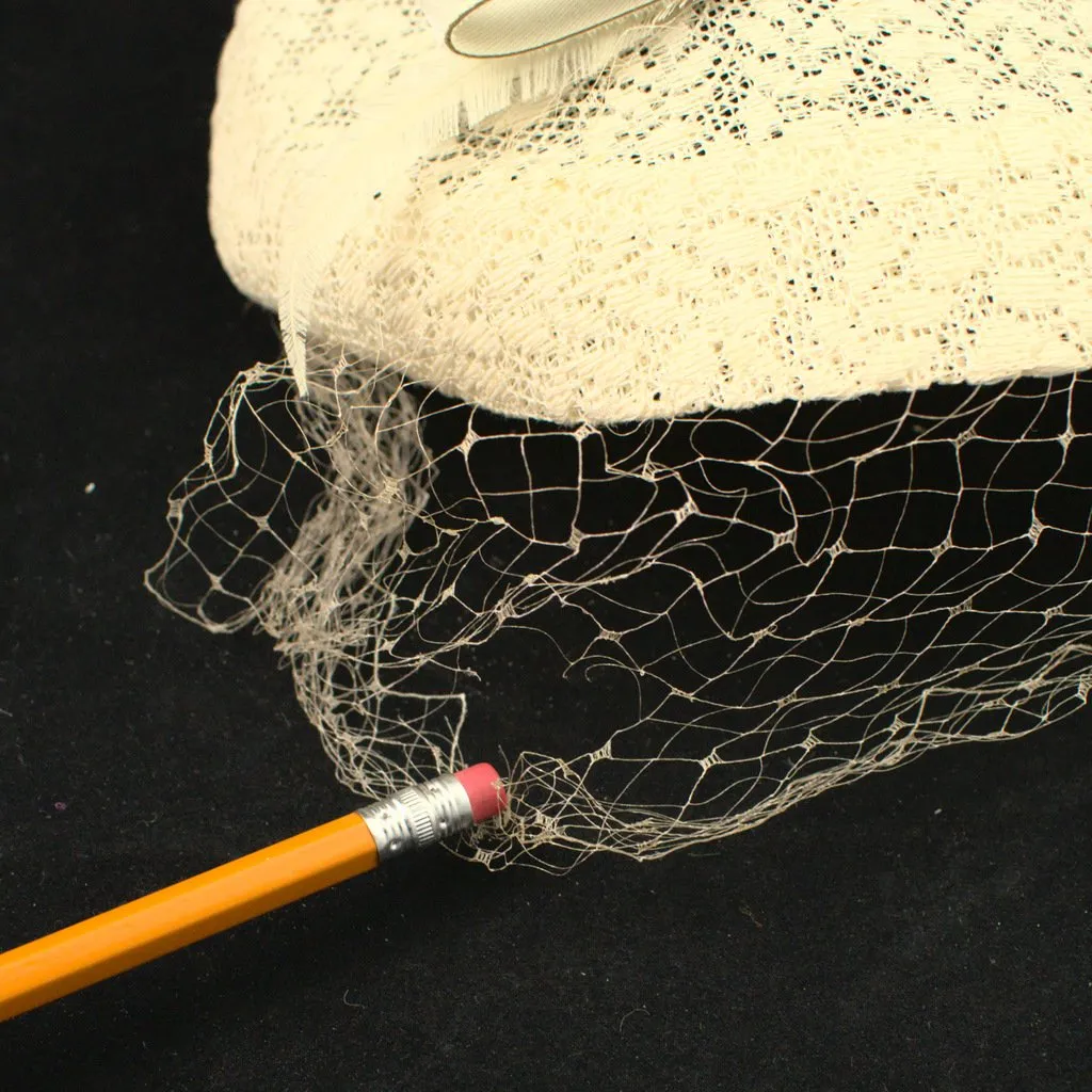 1950s Off White Lace & Bow Hat