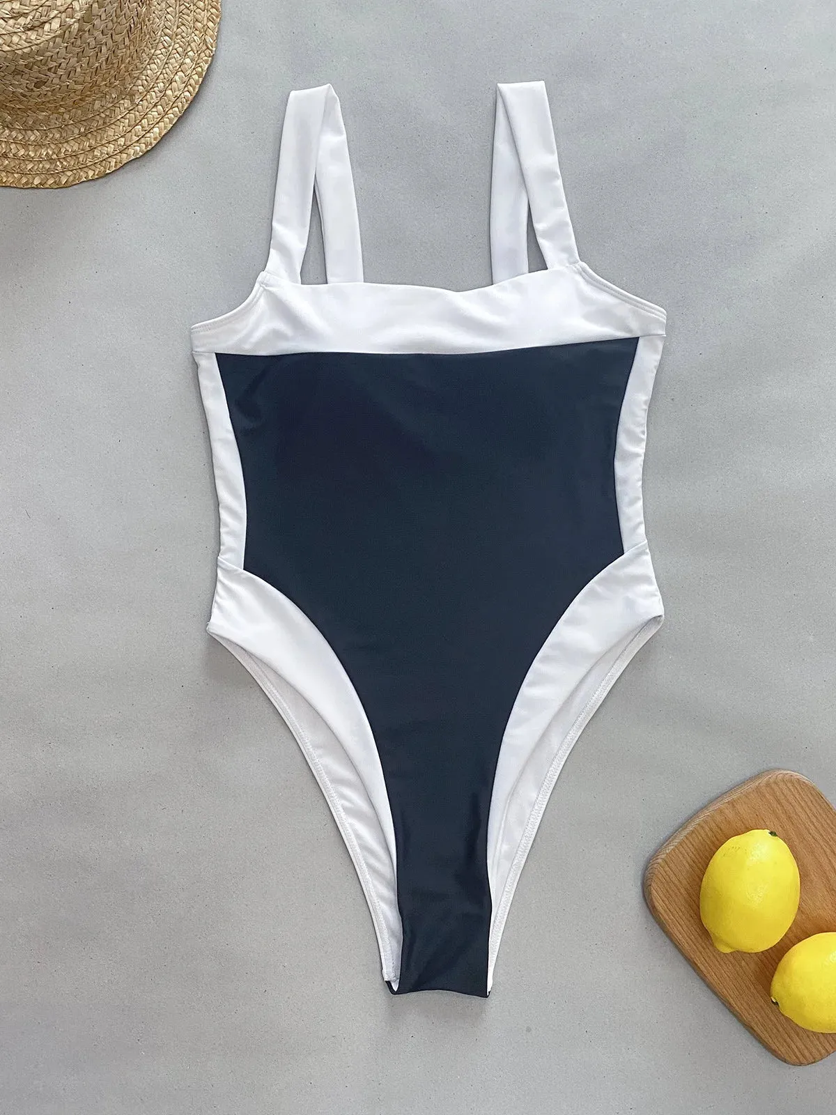 2024 New bathing suit black and white classical swim wear push up bikini swimwear women one piece swimsuit