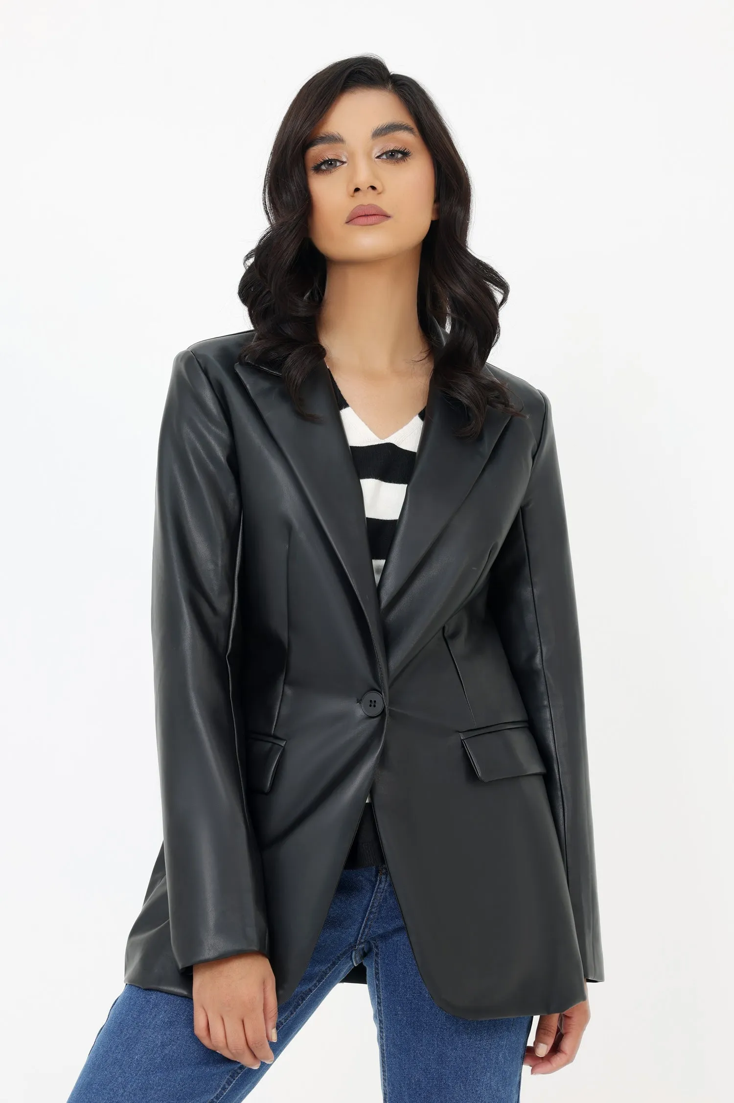 CHIC LEATHER BLAZER-BLACK