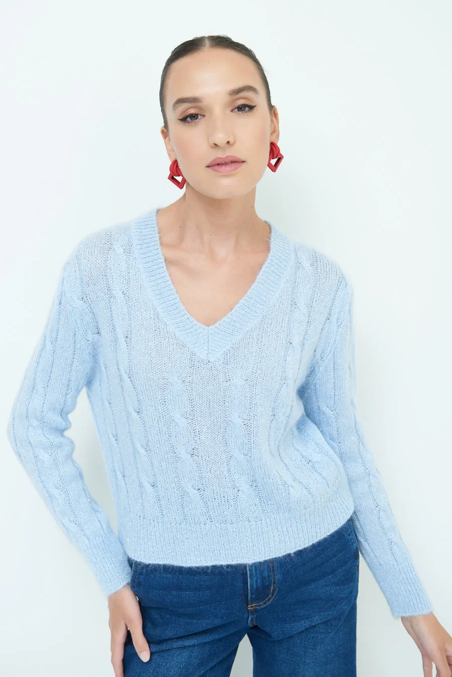 Classic cable knit V-neck sweater wholesale