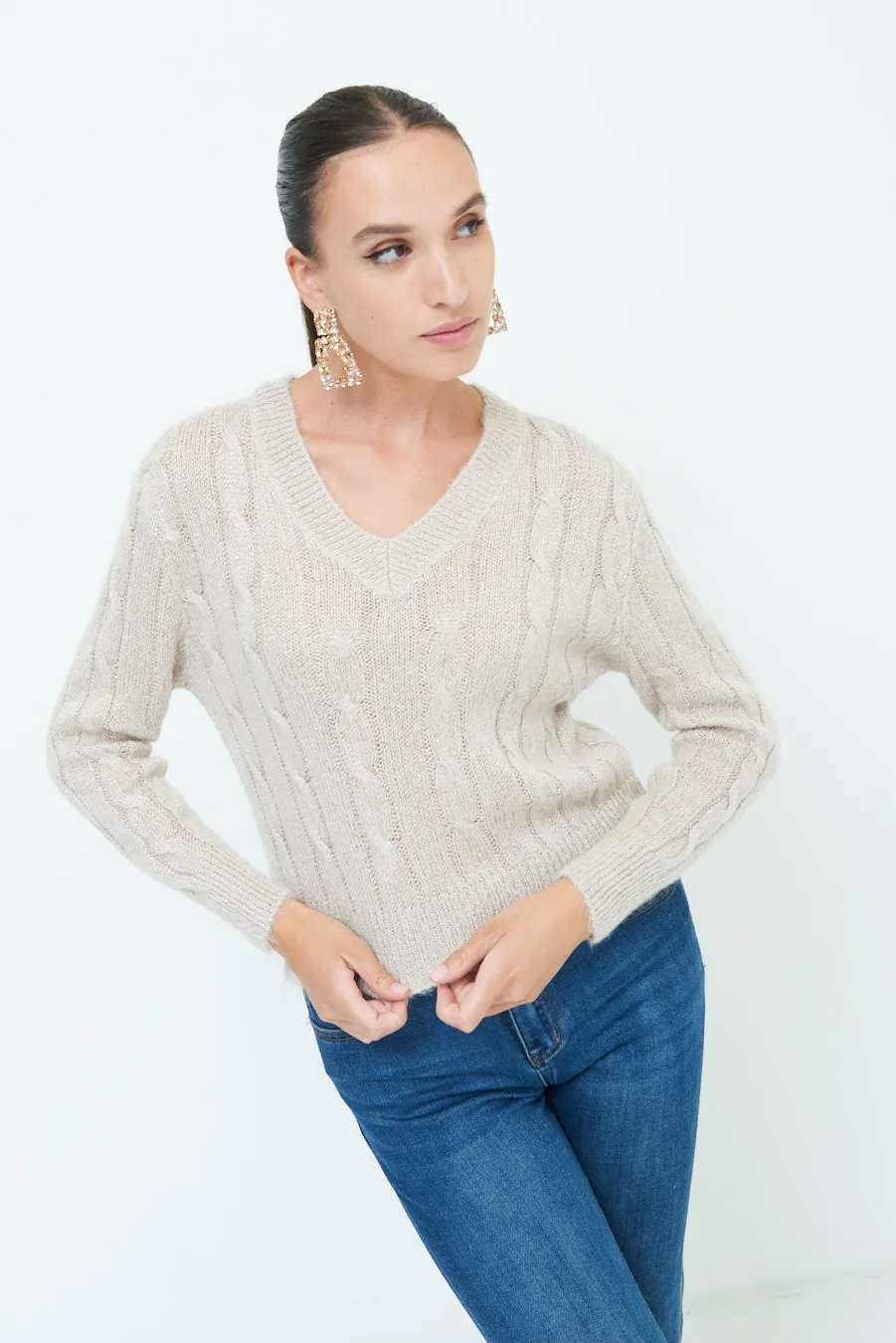 Classic cable knit V-neck sweater wholesale