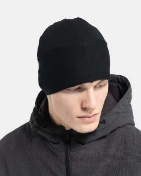 Knitted Beanie in Black