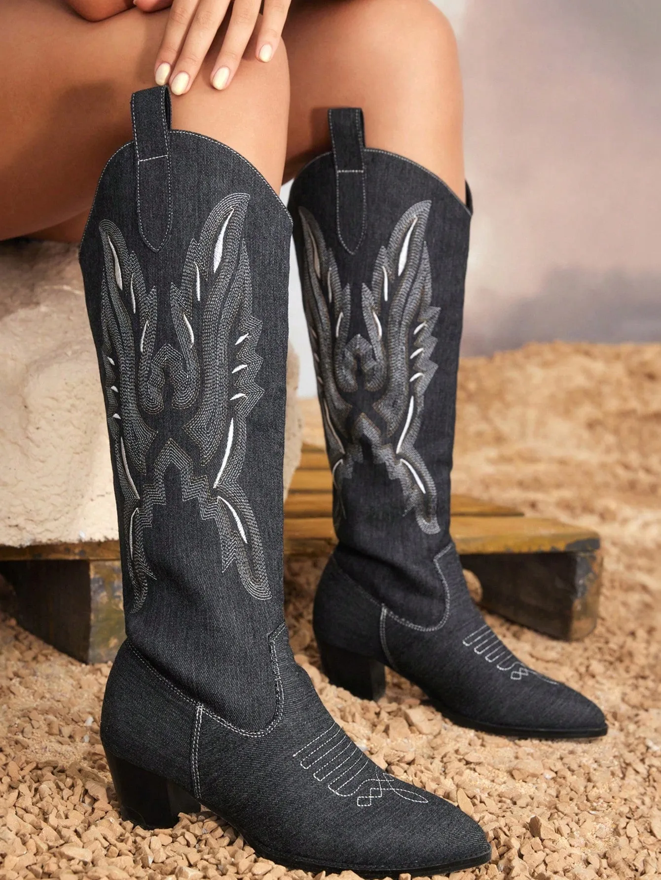 Women's Fashionable Embroidered Details Classic Boots In Denim Material For Outdoor Wear