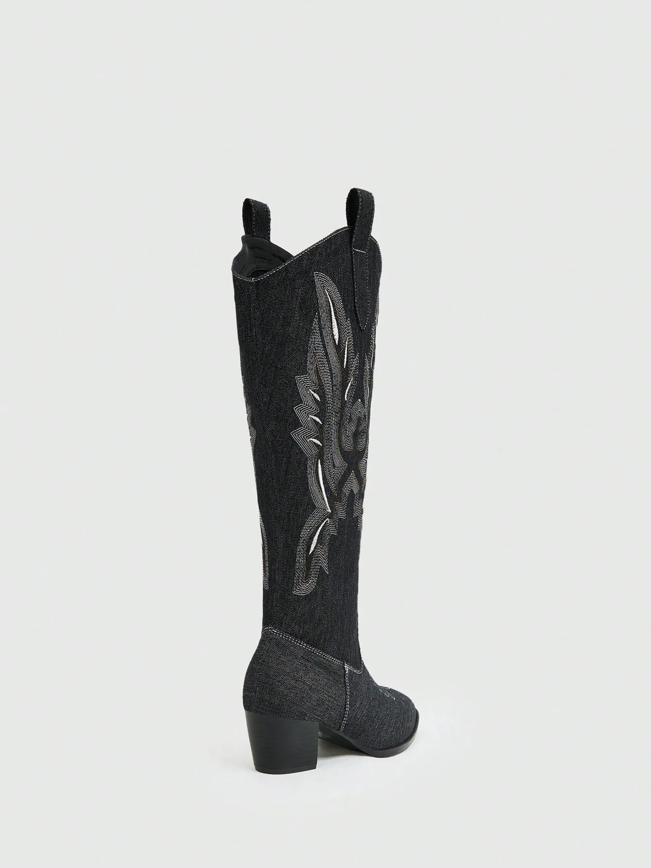 Women's Fashionable Embroidered Details Classic Boots In Denim Material For Outdoor Wear